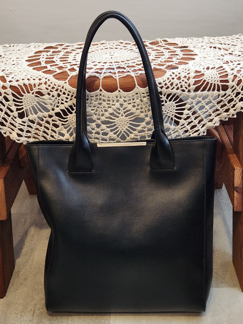 BCBG MAX AZRIA BCBG MAXAZRIA Cleo Tote Work Bag 100% Genuine Leather Laptop Blk